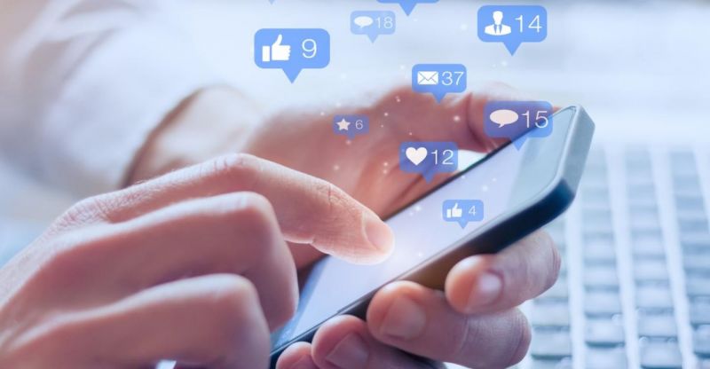 đăng bài trên MXH